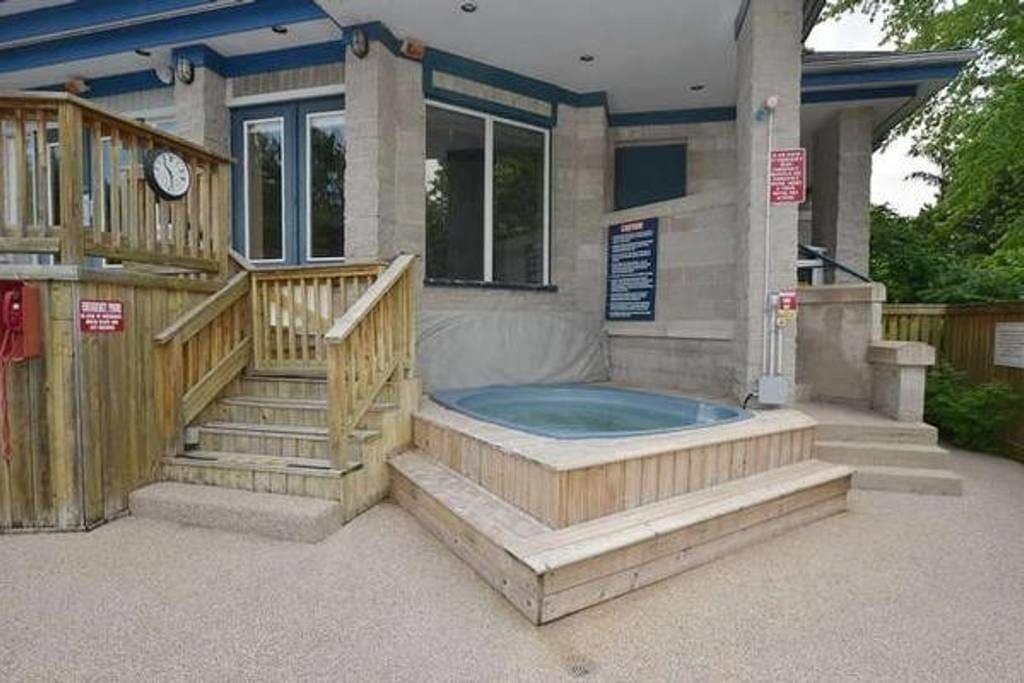 ההרים הכחולים Blue Mountain Suites מראה חיצוני תמונה